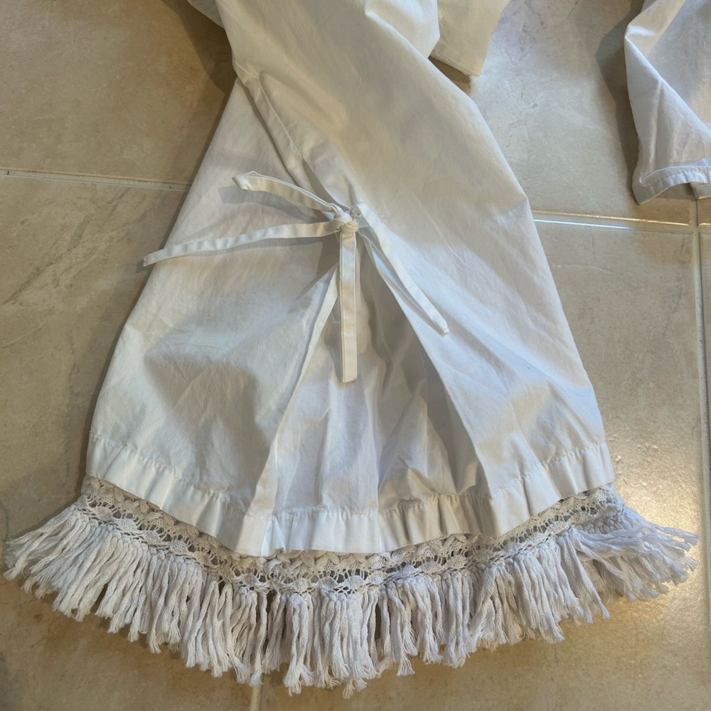 TORY‎ BURCH Sophie Fringed Crochet Trimmed 100% Cotton Poplin Top Size 12 - Picture 9 of 10